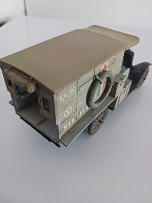 *1/35 Ford T 1917 Ambulance Revell  - Page 5 20230741