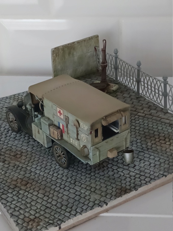 *1/35 Ford T 1917 Ambulance Revell  - Page 7 20230834