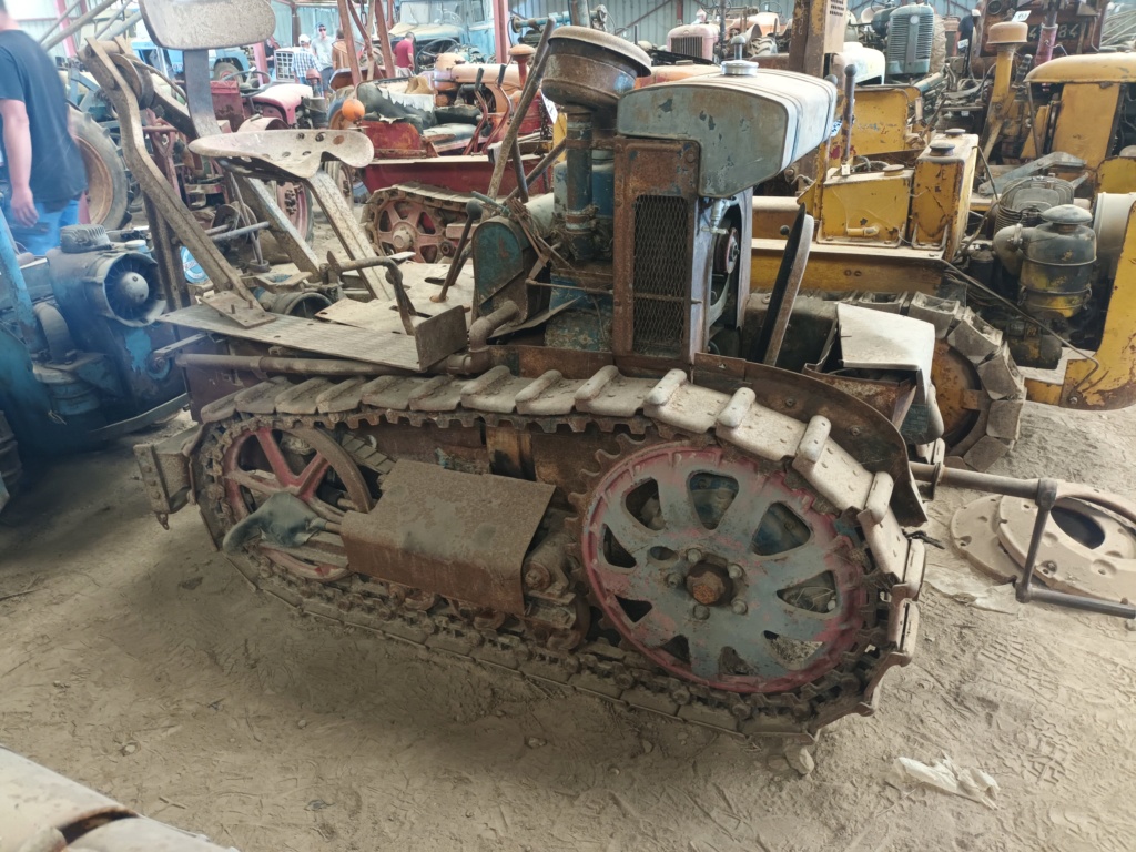 BERNARD Moteurs...aussi des tracteurs à chenilles - Page 3 20230914