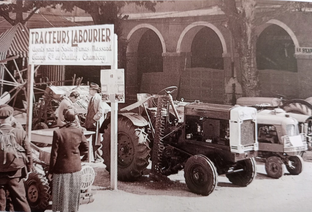 Foire de Chambéry (Savoie) en 1948  44755211