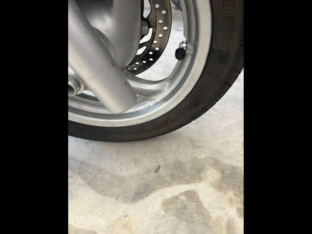 rear tire/wheel valve failure B451f410
