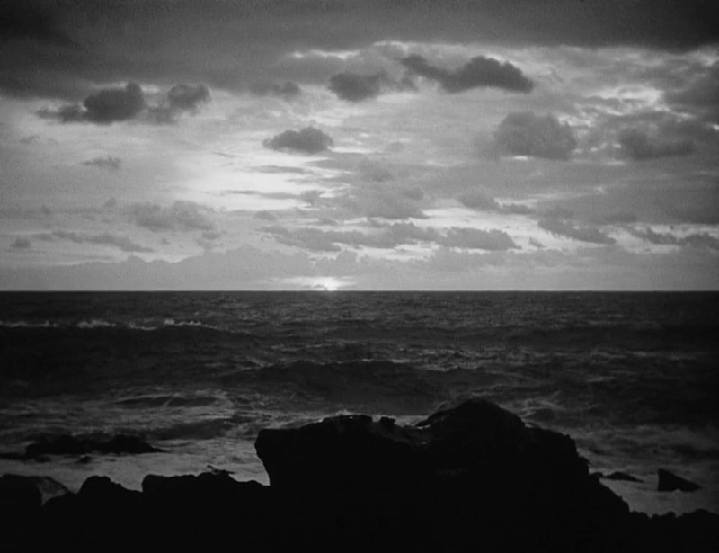 "Земля дрожит" / "La terra trema", 1948  Режиссер / Лукино Вискон Photo298