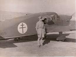 Les casquettes de l'Armée de l'Air 1934/2022 - partie 3 : 1940/1945 Fafl_i10