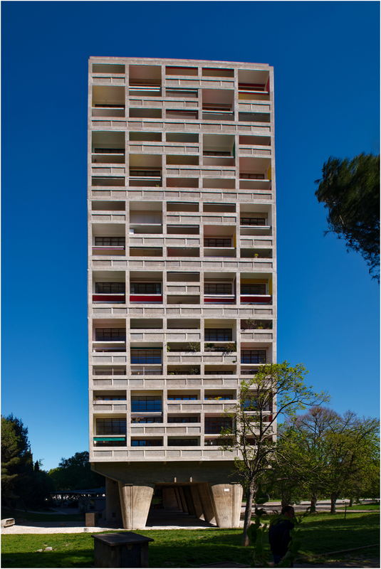 Immeuble Le Corbusier, parc Borély, 17 avril 24 _esa0420