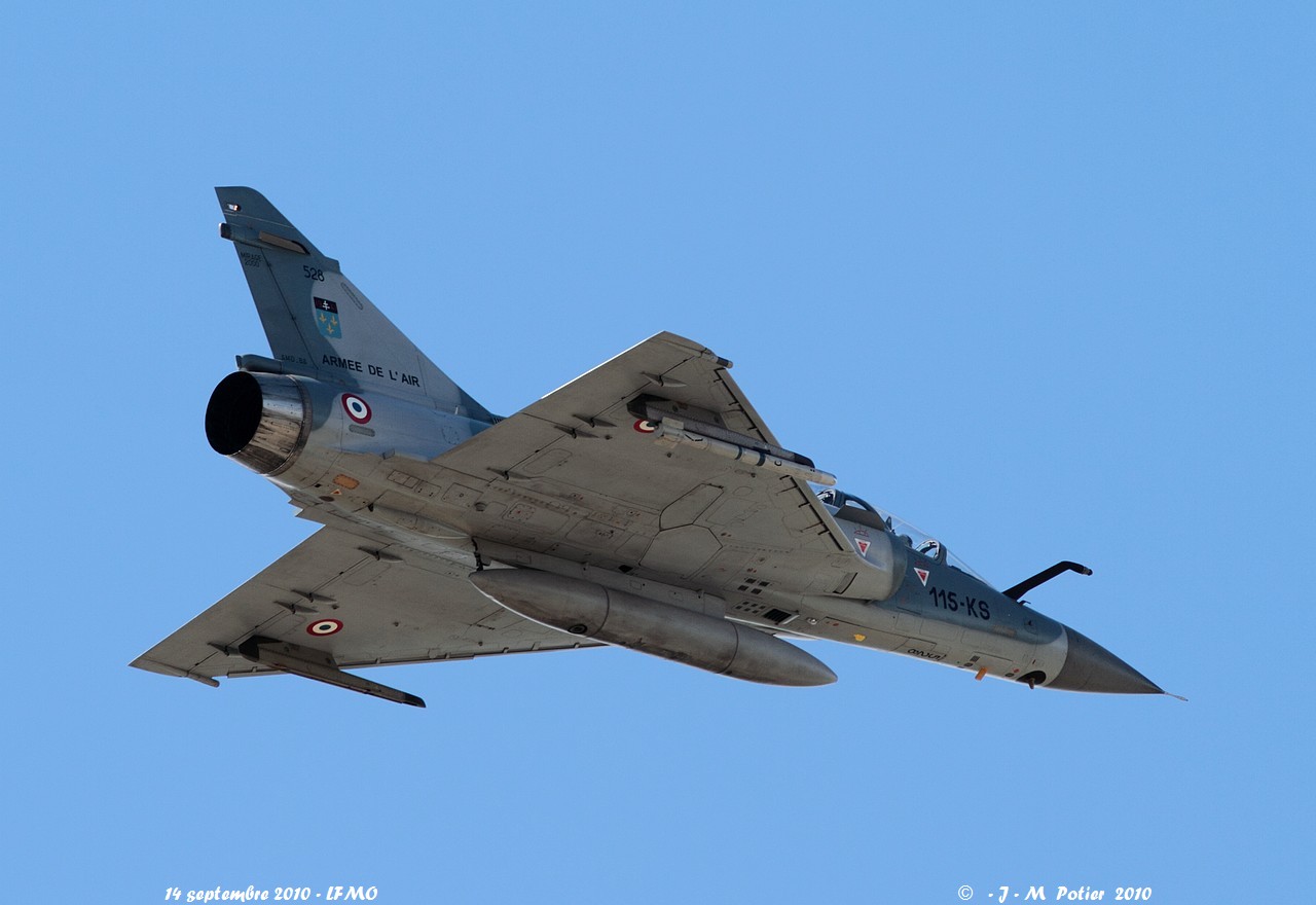Mirage 2000 pages 201 à 300 - Page 4 2000_b11