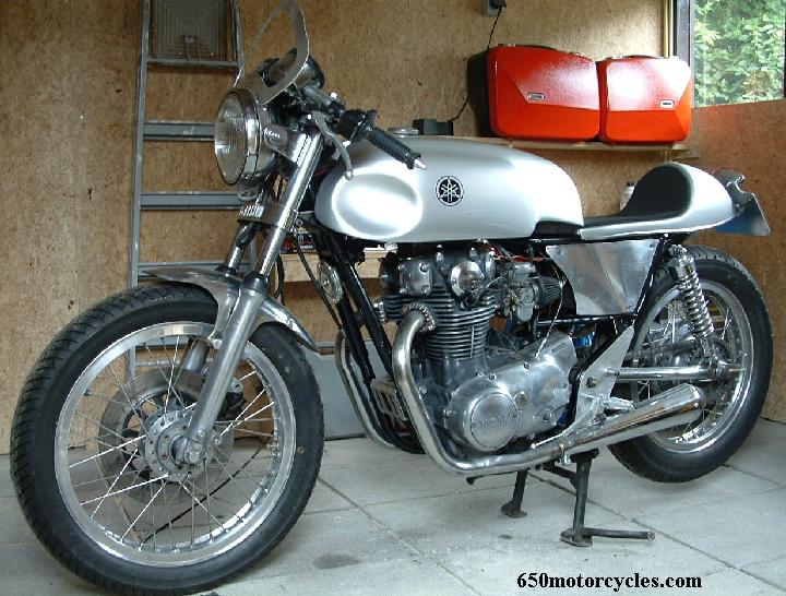 VARIATIONS SUR YAM XS 650 Fredca10