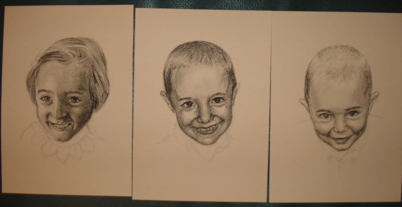 3 portraits au fusain... SUITE Dsc01710