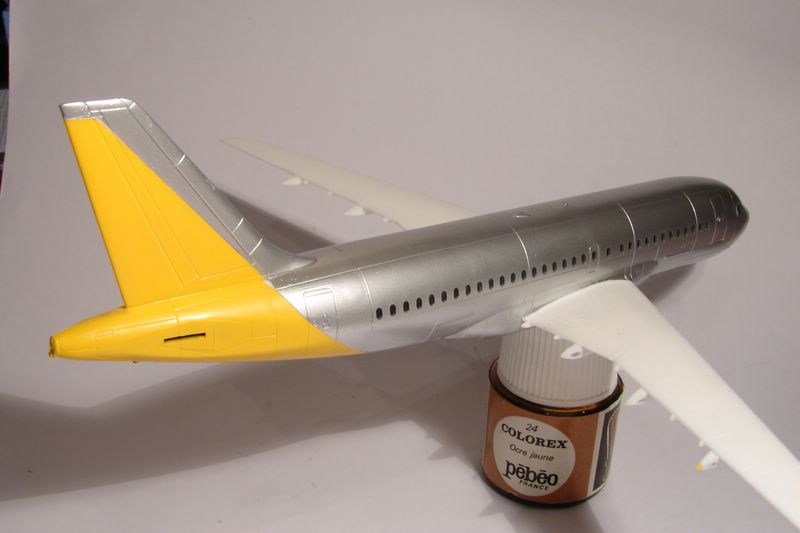 Airbus A319 - Germanwins - Revell 1/144 A319-012