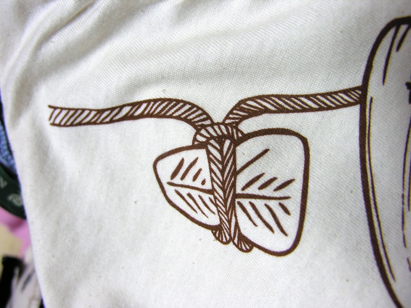 Les t-shirts de la préhistoire (la conserverie d'art) Dscn5213