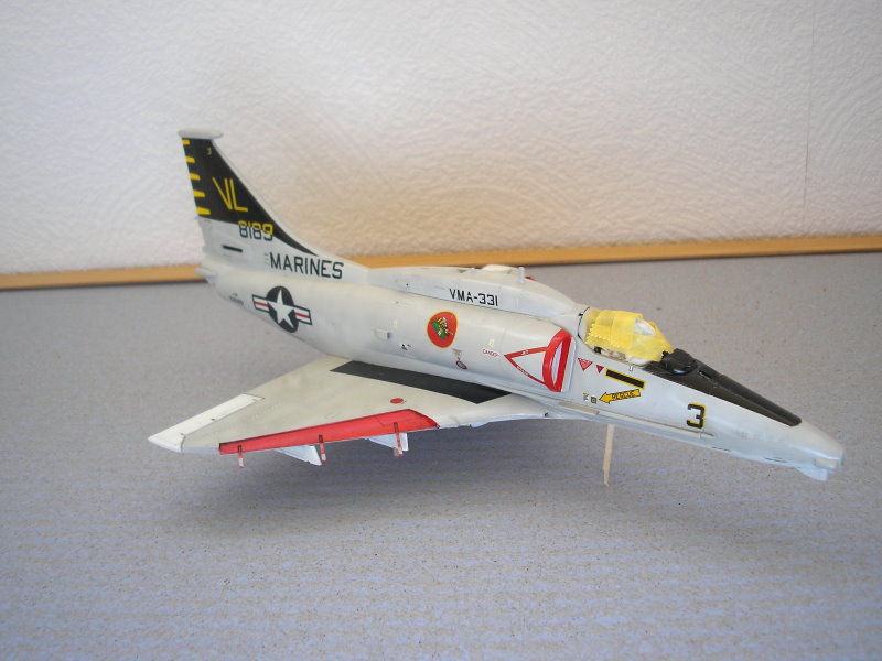 [Hasegawa] 1/48 - Douglas Skyhawk A-4M  - Page 3 P7072411