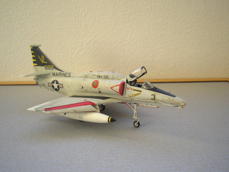 [Hasegawa] 1/48 - Douglas Skyhawk A-4M  - Page 3 P7132519