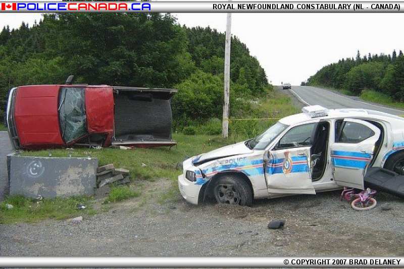 accident v.u. police et pick-up sur policecanada.ca Nfcons10