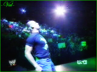 Triple H vs Shawn Michaels vs Undertaker (c) 00210