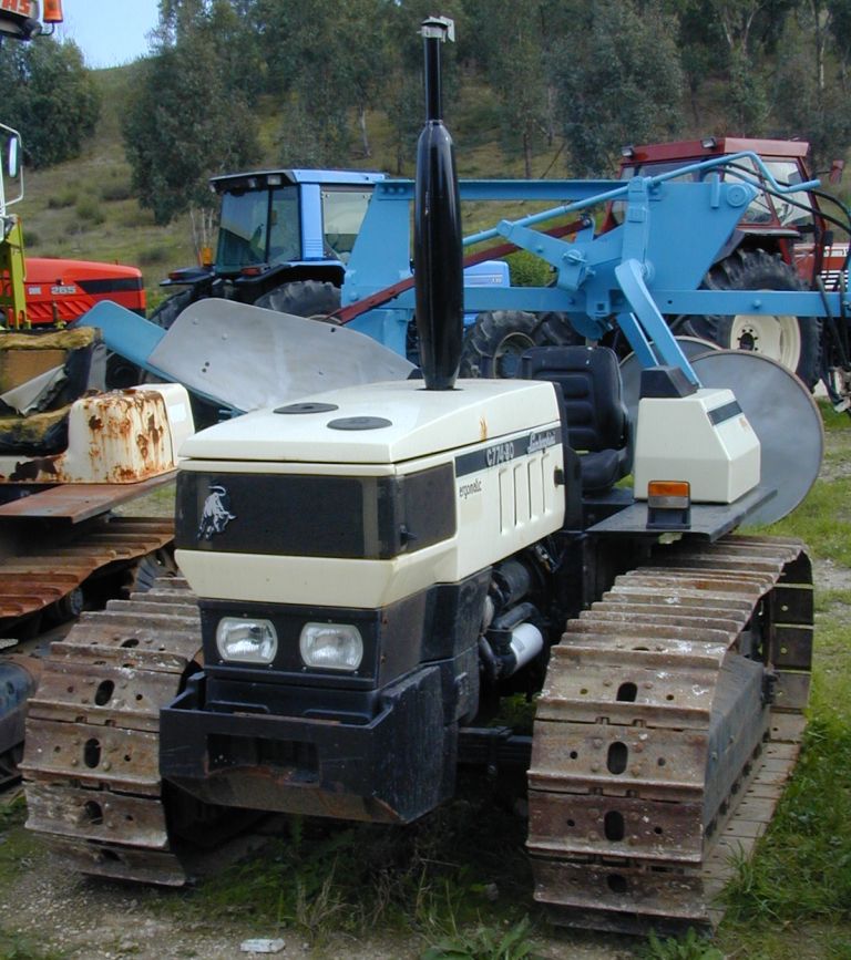 LAMBORGHINI le taureau sur chenilles Lambor15