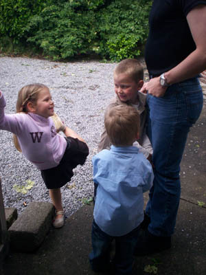 mes enfants; cacahuète et ses filles! Enfant12