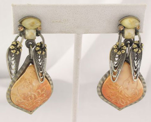 earrings 2 3-1810