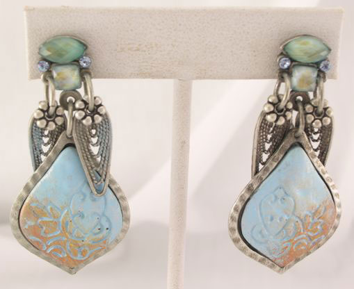 earrings 2 3-1910