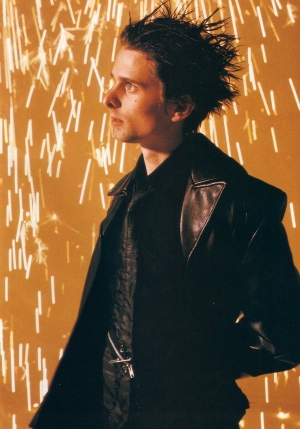 Matthew Bellamy - Page 3 Matthe17