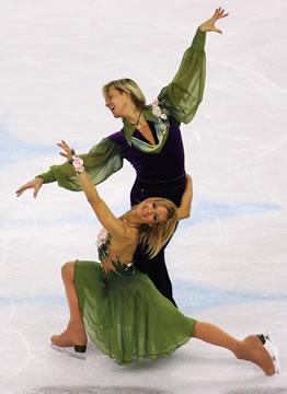 Who are your favorite skaters? (Besides Albena and Maxim) - Page 4 22564910
