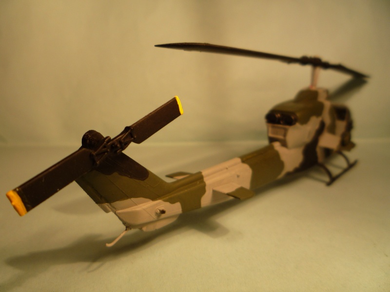 AH-1T Sea cobra 1/72 Italeri P1080314