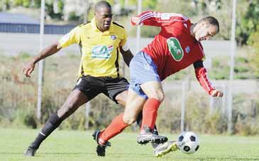 FC MARTIGUES // CFA CLUB et VILLE  - Page 4 3_bmp12