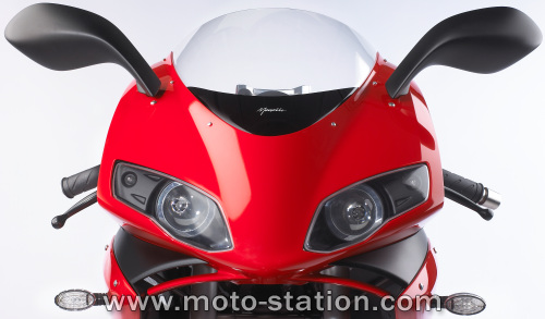 News moto 2008 : Megelli Motard 125M, Roadster 125S et Sport Megell16