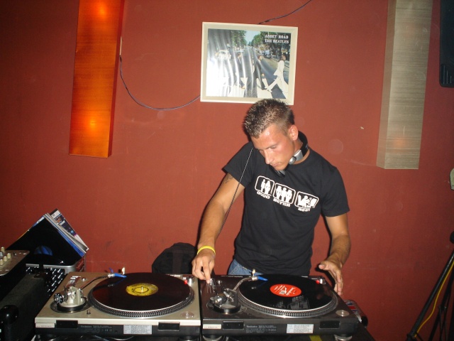 DJ BULL Imagen10