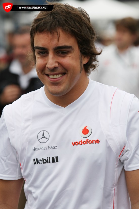 Topic spécial Fernando Alonso Cbntjf10