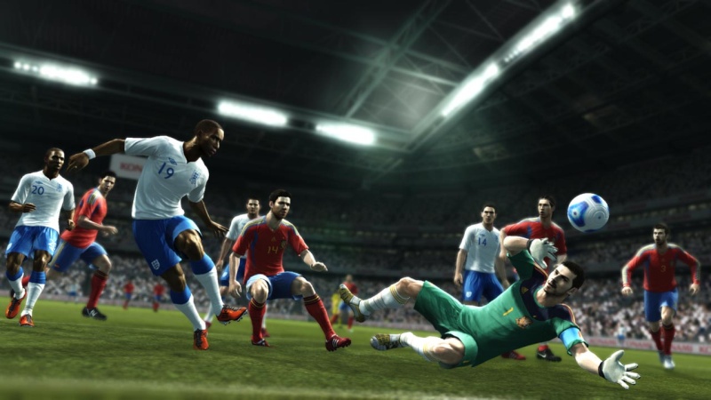 FIFA ou PES ?! - Page 5 Pes20112