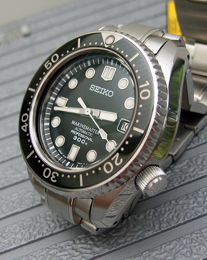 Seiko automatique en france sans kinetik Seiko210