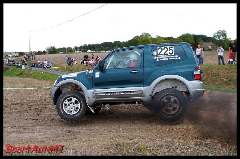 rallye - Une p'tite série d'un rallye toujours aussi aérien... 711