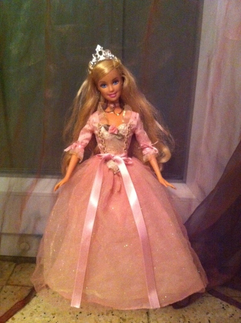 ma collection de Barbie - Page 4 Photo192