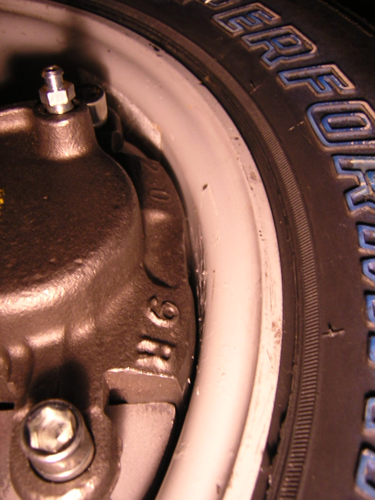 disc brake conversion kits????????????? expert opinions? - Page 13 Img04510