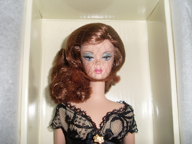 Barbie et sa passion pour la lingerie - Page 2 00510