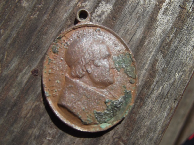 Médaille PIE IX et canonisation martyrs de Nagasaki  Tertre10
