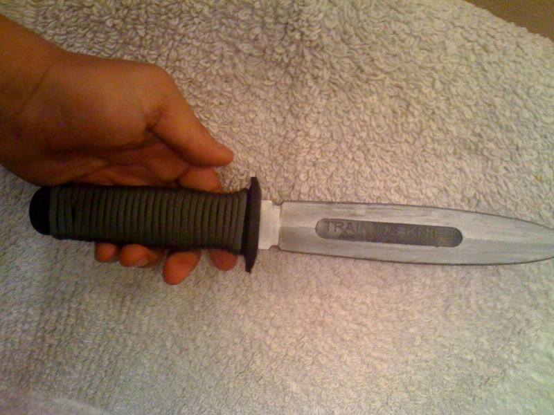 Upgraded Rubber Knife :D Traini10