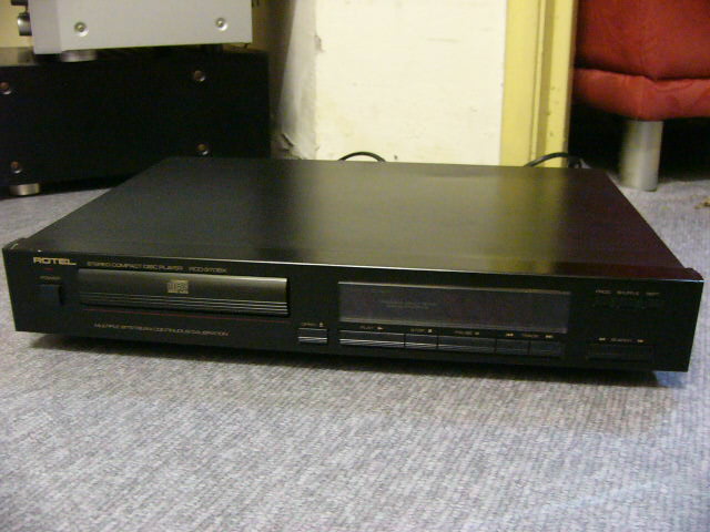 Rotel RCD-970bx CD Player[used]sold P1060118