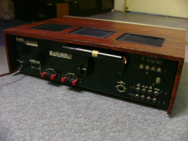 Luxman R-600 Receiver Amp [used]sold P1080518