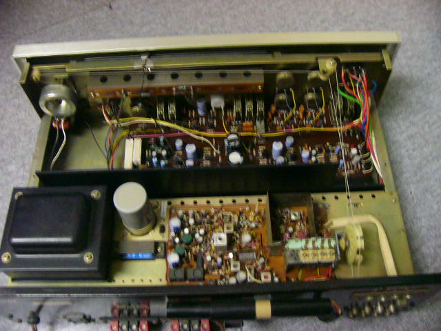 Luxman R-600 Receiver Amp [used]sold P1080519