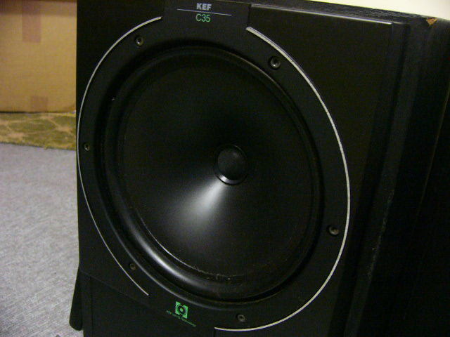KEF C35 Uni-Q Dual Concentric Bookshelf Speaker [used]-sold P1080621