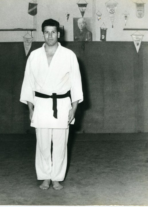 Mouzaoui Saadi (Akkar Aokas) champion de France 1975 en judo. 16762710