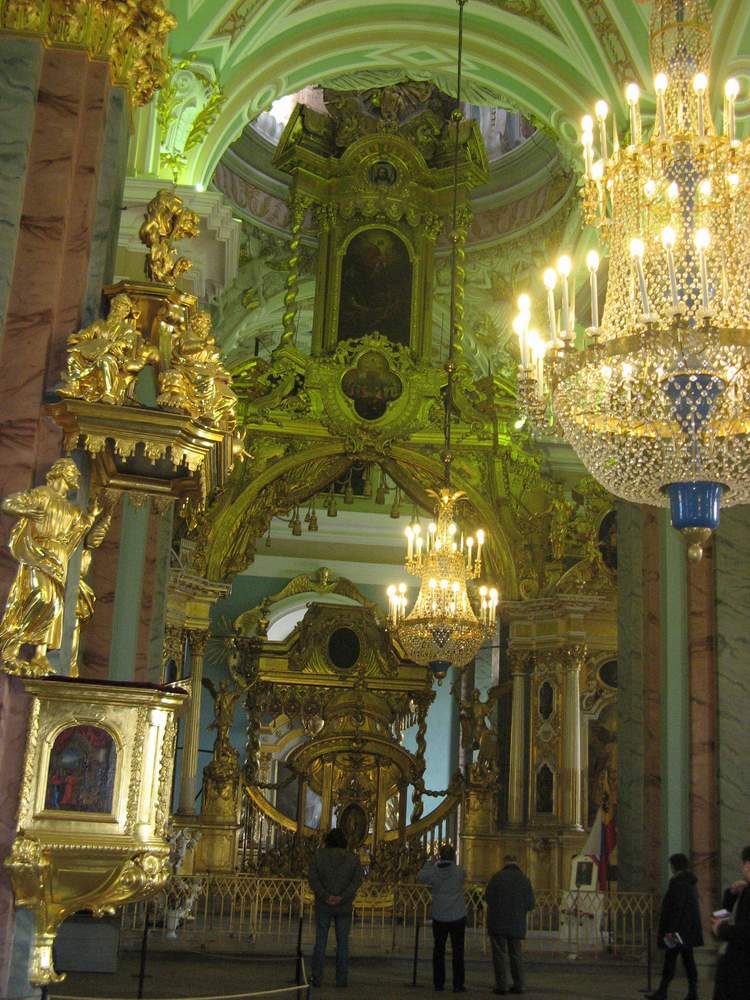 Nécropoles des souverains russes 3ème partie , chapitre 1er : la cathédrale des Saints-Pierre-et-Paul à Saint-Petersbourg 712
