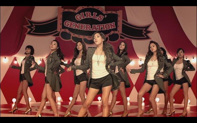 Girls' Generation - Genie 316