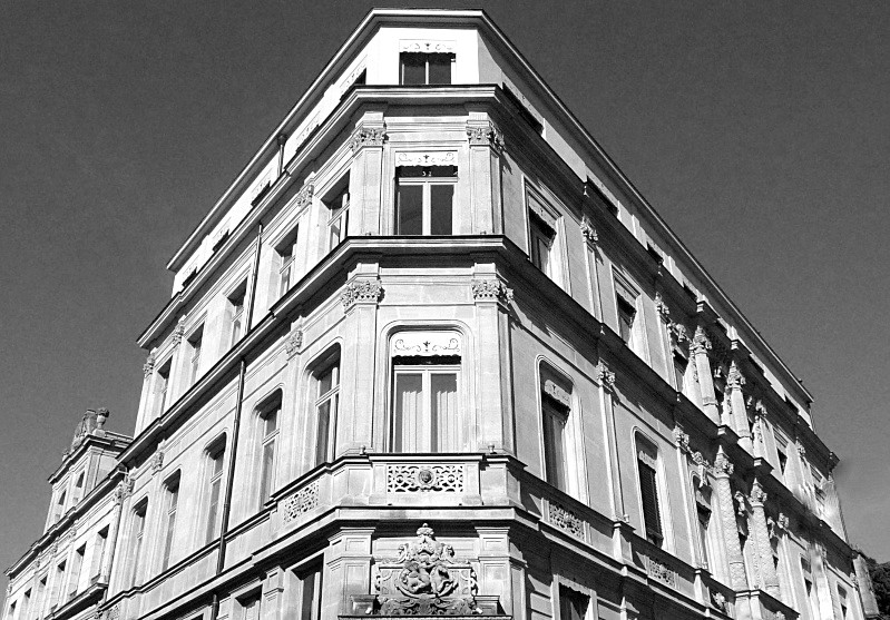 Haussmann? Immeub10