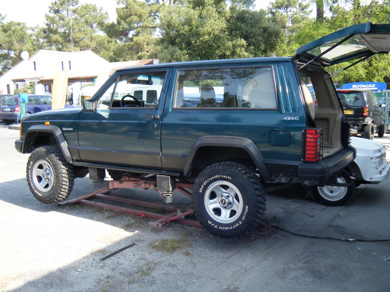 Réhausse de 4" du Cherokee XJ R110