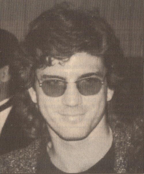 JOE AVEC DES LUNETTES 33s10