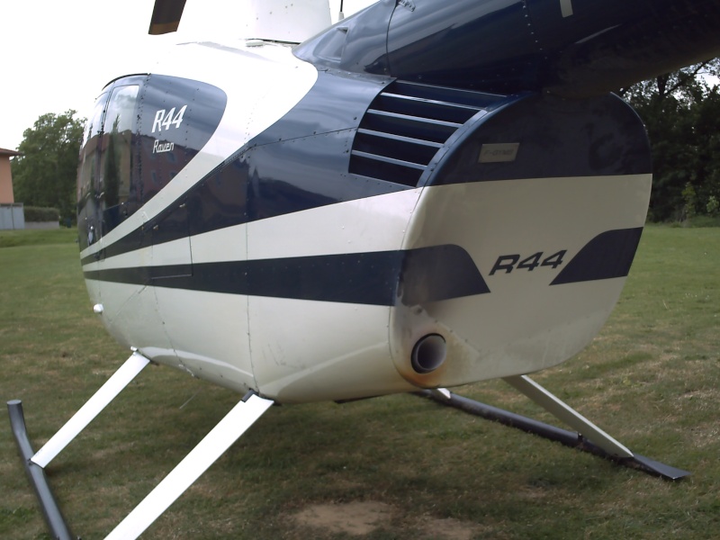 Robinson R44 Pict0018