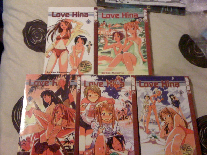 anime - Your Anime/Manga Collection (DVD/Blu-Ray box sets, figures, manga volumes, all merchandise!) - Page 3 Img_0126