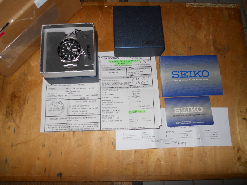 Revue Seiko SKX031K2 "Diver 100" Dscn0613