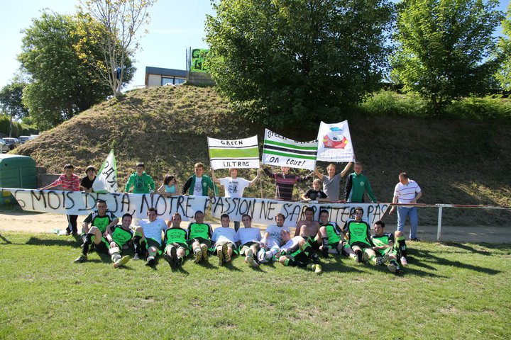 Green Ultras 2010 Dernie14